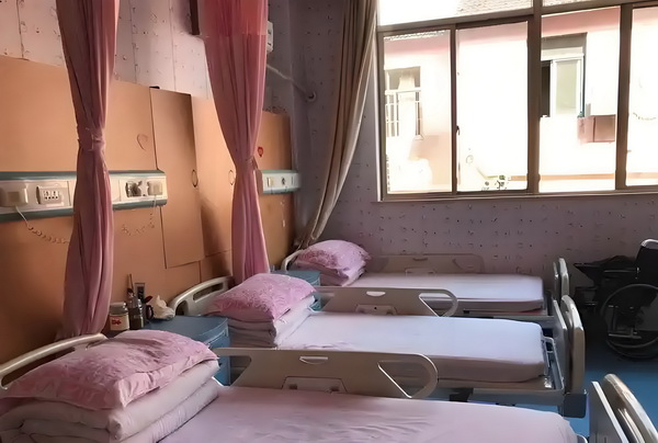深圳迁户口需要什么证件和材料_董璇谈2任丈夫：从没想过会和高云翔离婚，张维伊敢娶我很勇敢 二人又因为琐事经生争常发吵